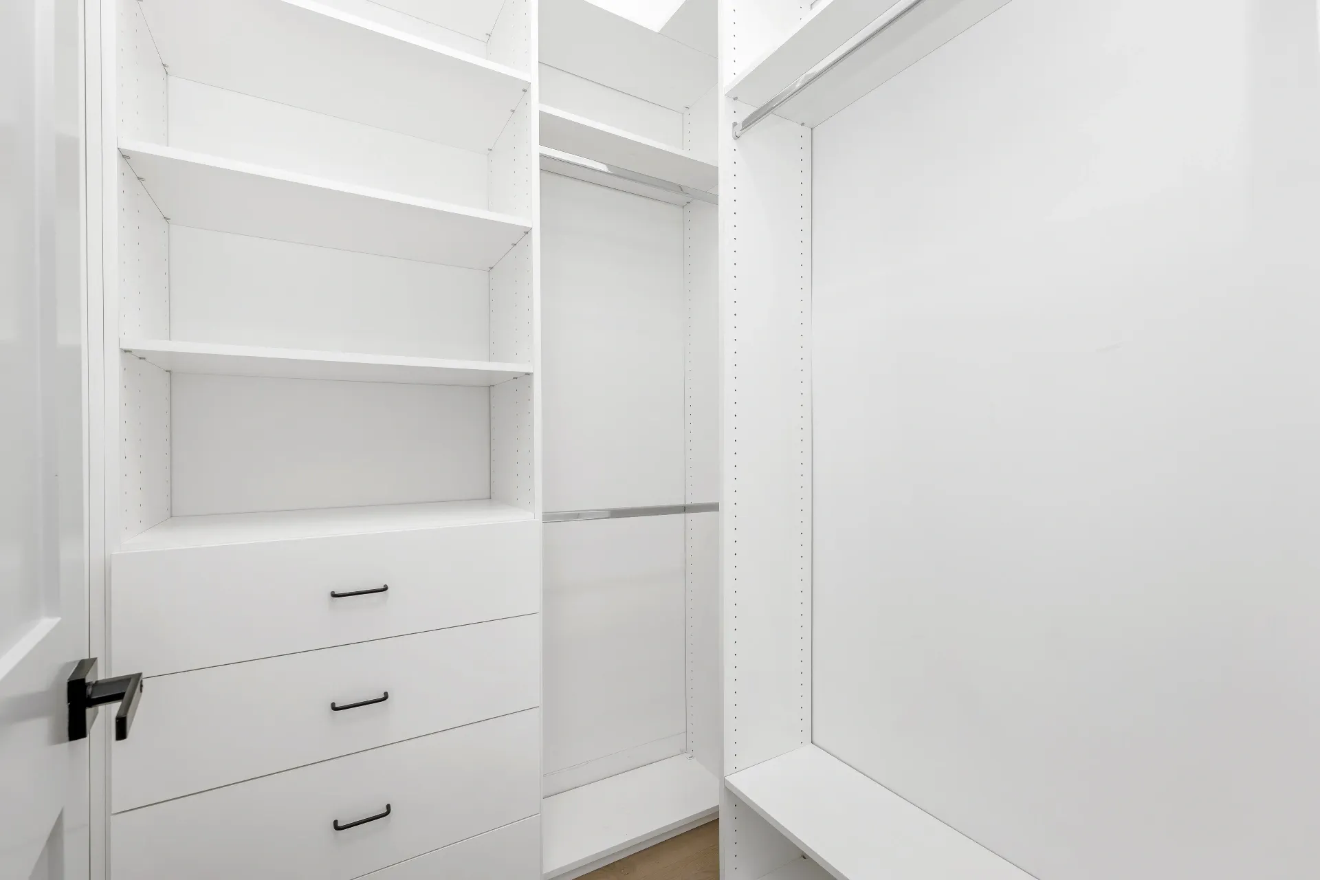 14602 Morrison St — Bedrooms: Bedroom with white built-in closet and contemporary design