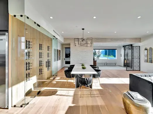 124 S Croft Ave — Dining: Spacious dining area with white table and black chairs